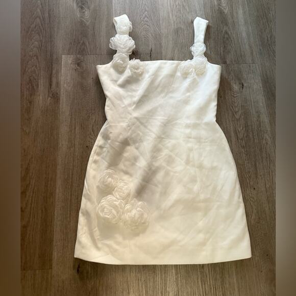 elliatt trompe white 3d floral embellished mini bridal wedding dress Large NEW - Picture 8 of 15